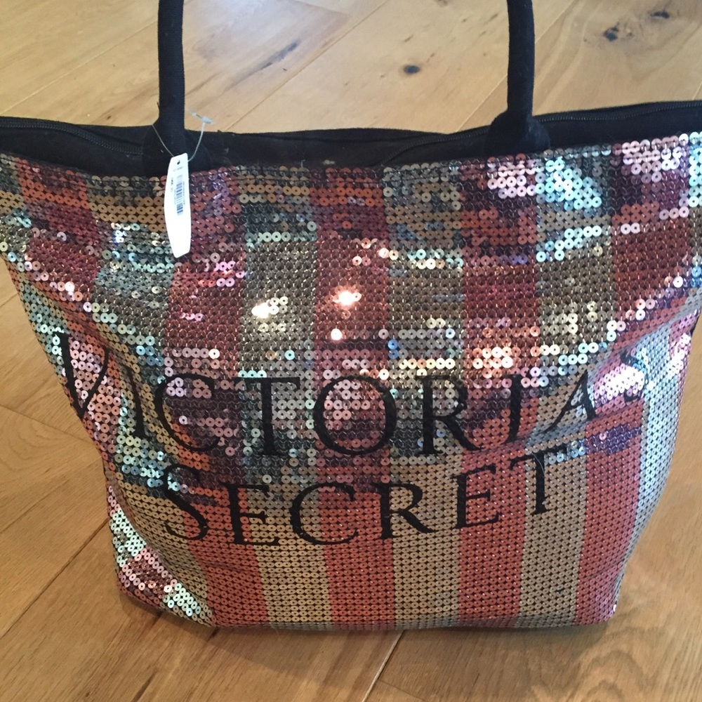 Victoria Secret overnight bag